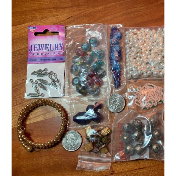 Assorted Beads for Jewelry Making #502 - Picture 8 of 10